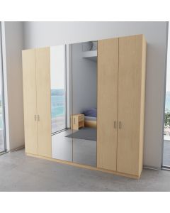 Hoher Kleiderschrank mit super Innenausstattung als Maßanfertigung